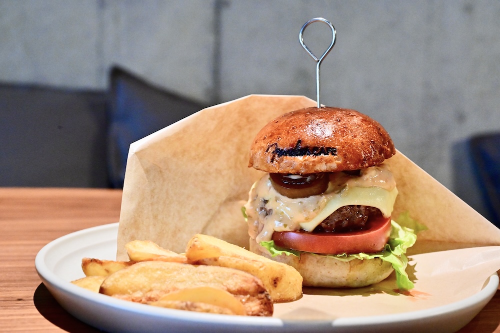 「シックス・ストリングス・バーガー」税込み1,850円