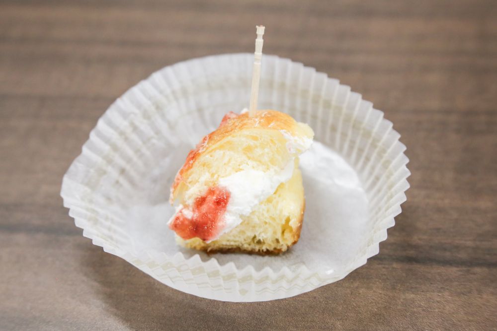 試食で提供された「不二家の生ドーナツ ストロベリー」イメージ