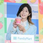 「フラッペ キメ顔10秒チャレンジ」をしているサカイJr.さん
