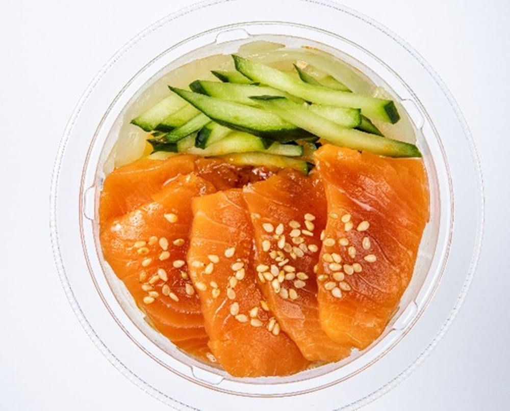 「韓国風旨辛ダレのサーモン」税込み321円