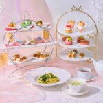 ジリオンにて販売される「ピーチブランシュアフタヌーンティー」ランチ・税込み6,490円～、ディナー・税込み8,470円（いずれも別途サービス料）