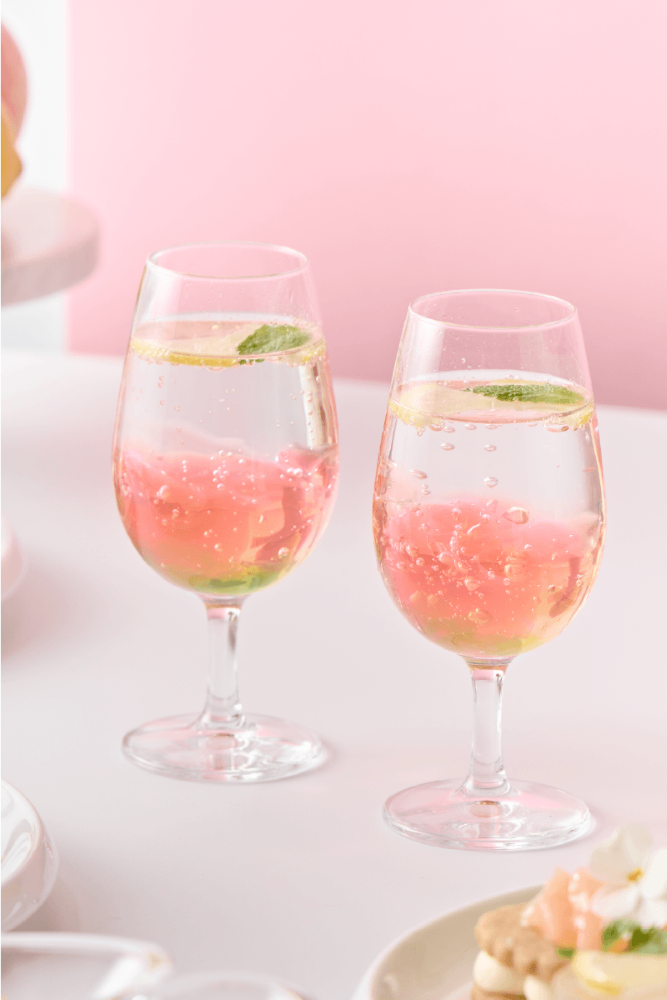 「ひと夏の初恋―桃とレモンのアフタヌーンティー」イメージ
