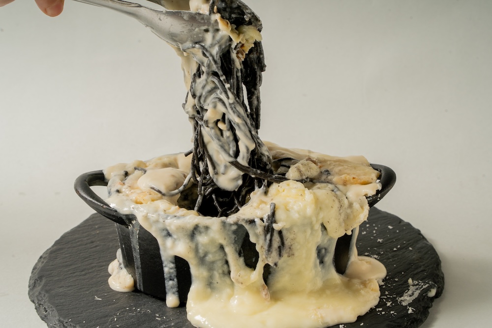 「MONO Cheese フォンデュパスタ」税込み2,480円