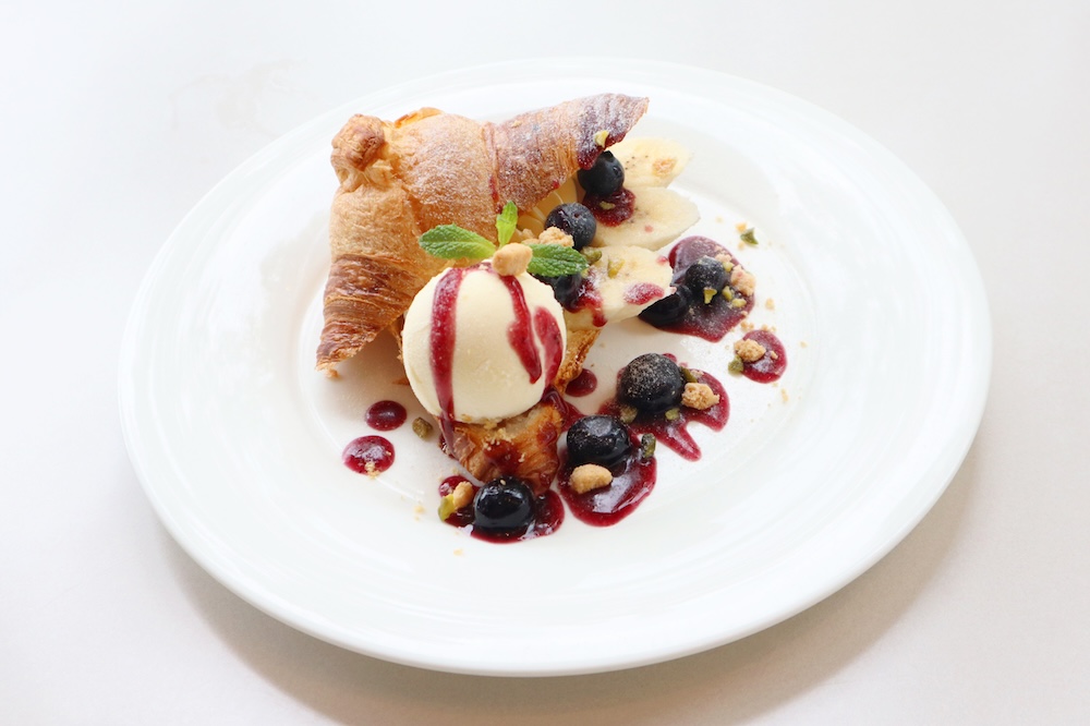 「ブルーベリー＆バニラ クロワッサ」税込み1,400円（サービス料含む）