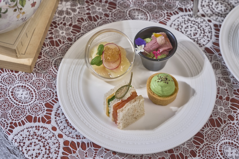 「カラーパレット 夏のピクニック」イメージ