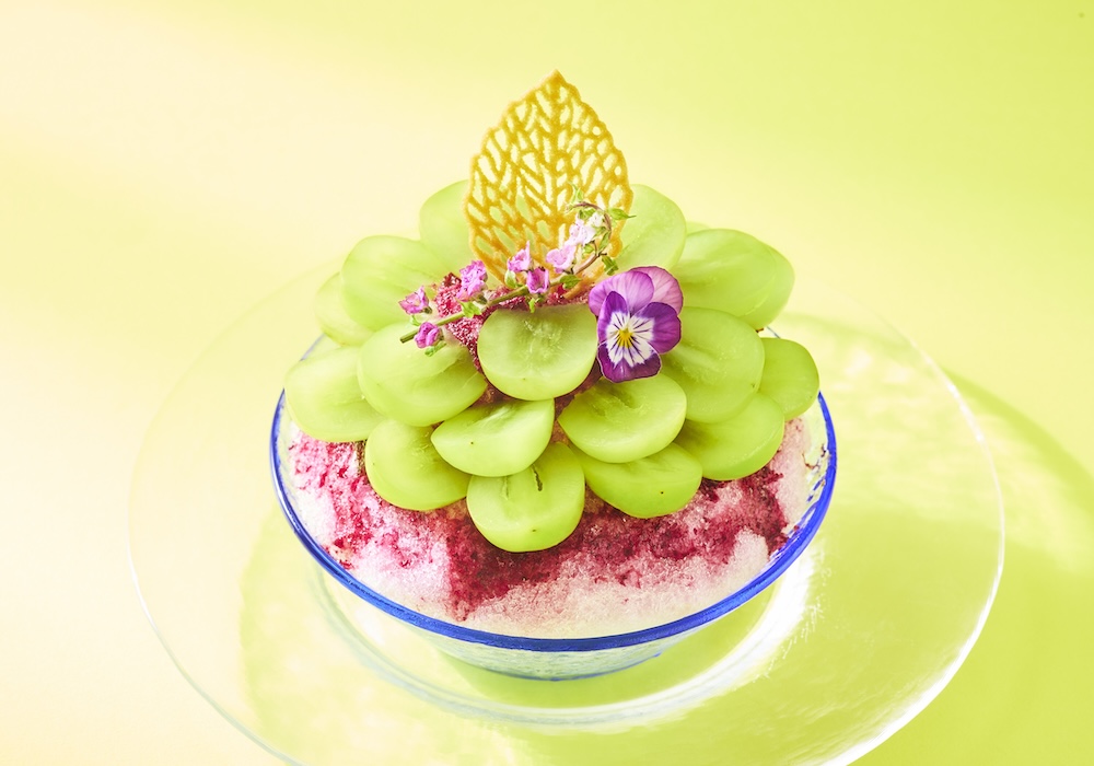 「シャインマスカット」税込み3,800円(サービス料含む)