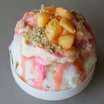 「メゾン ビヤンネートル（BIEN-ETRE MAISON）」の「梅と煎茶の桃氷」ドリンク付き・2,530円