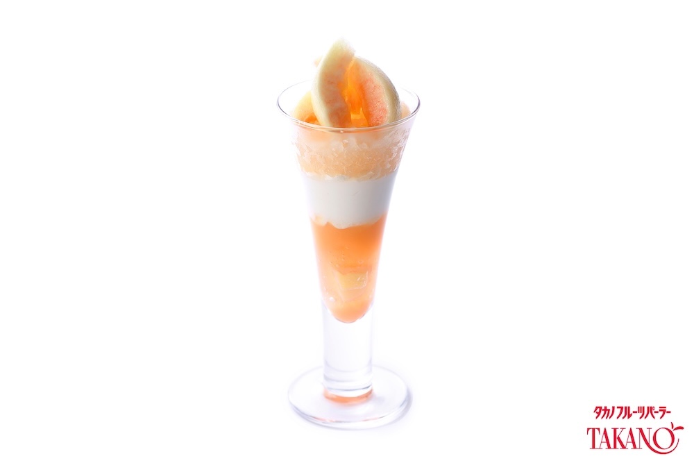 新宿本店「桃のドリンクデザート」税込み1,650円