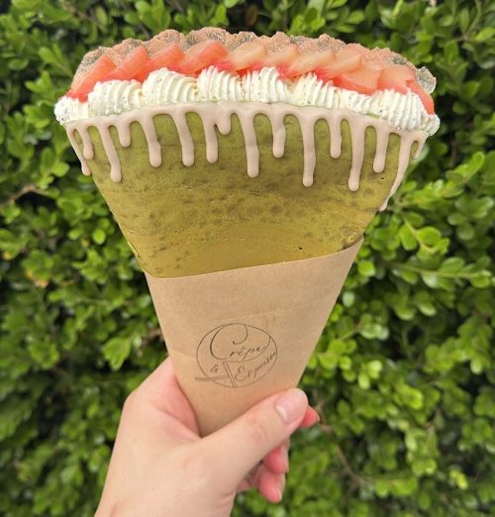 「クレープとエスプレッソと嵐山」の近鉄本店限定「桃とジャスミンメルト」税込み1,601円
