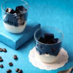 10月31日まで販売中の「炭焼コーヒーゼリー&パンナコッタ」税込み480円