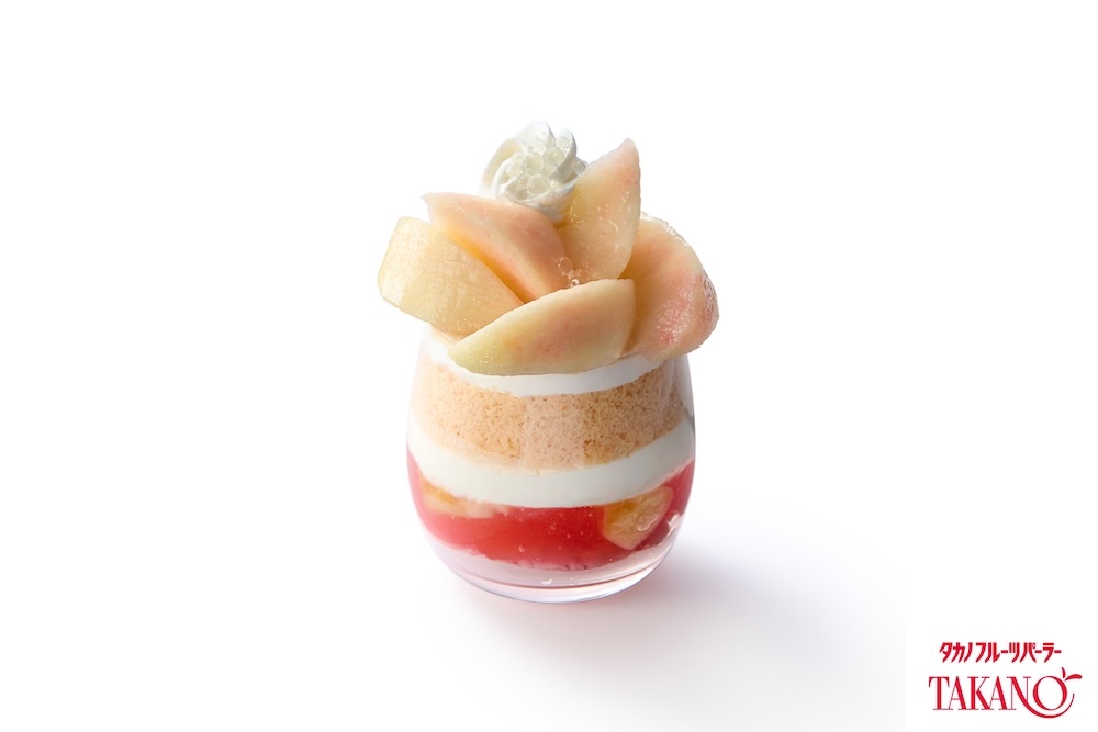 新宿本店「シーズナルトライフル　桃」税込み2,200円
