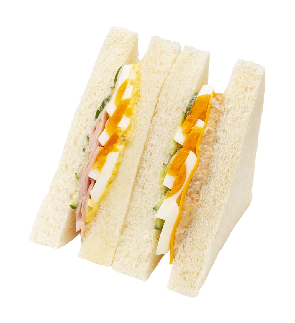 6月2日より発売される「大きなサンドイッチ　人気野菜の彩りミックス」税込み430円