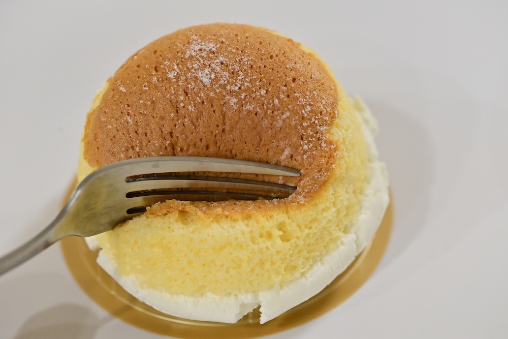「7プレミアム スフレパンケーキ ホイップ＆カスタード」イメージ