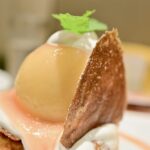 「まるごと“岡山白桃”とミルキークリームのパンケーキ」イメージ