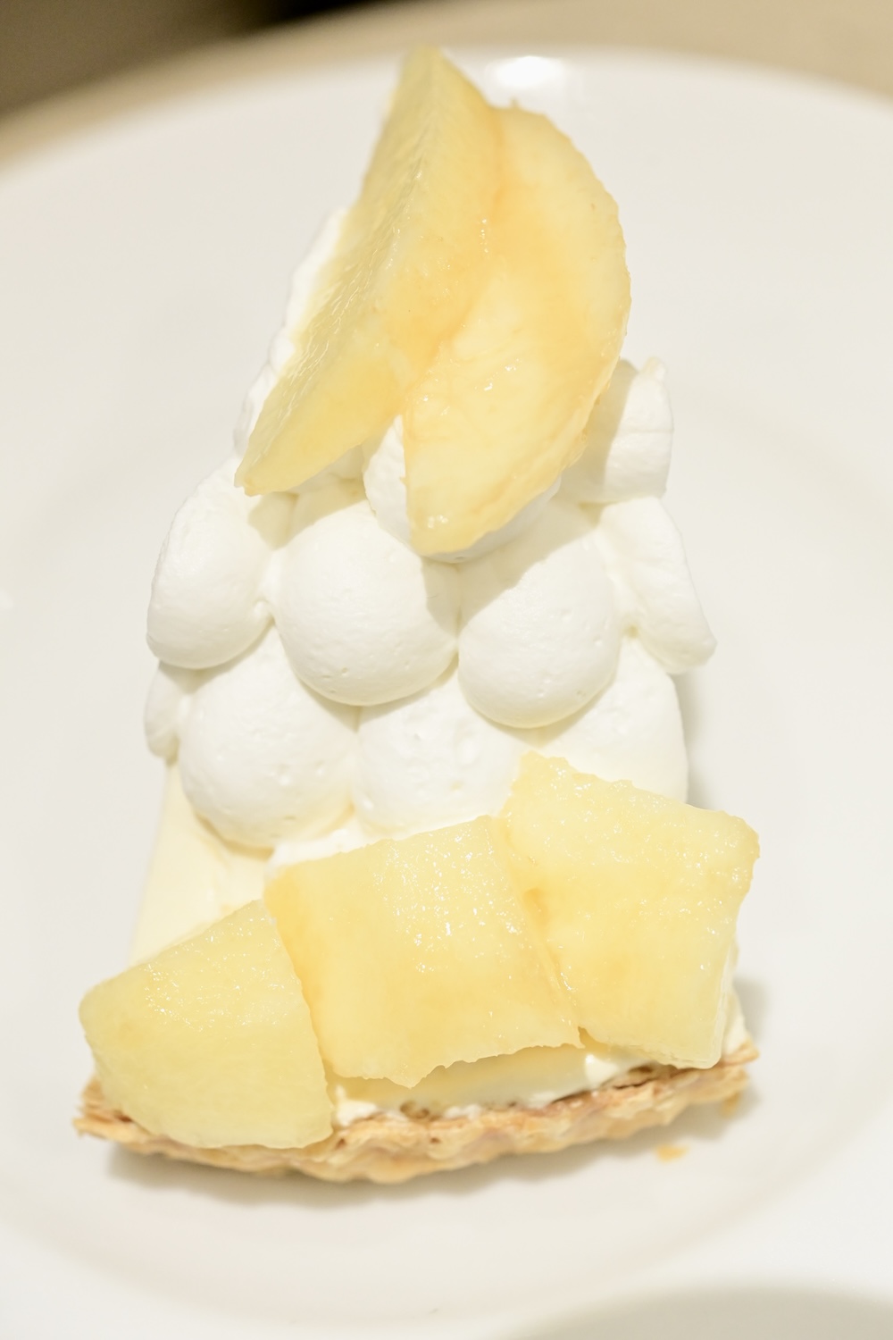 「“岡山白桃”とベルガモットムースのケーキパイ」イメージ