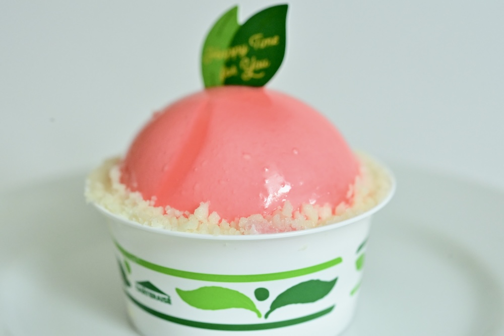 「まんまる白桃ケーキ」イメージ