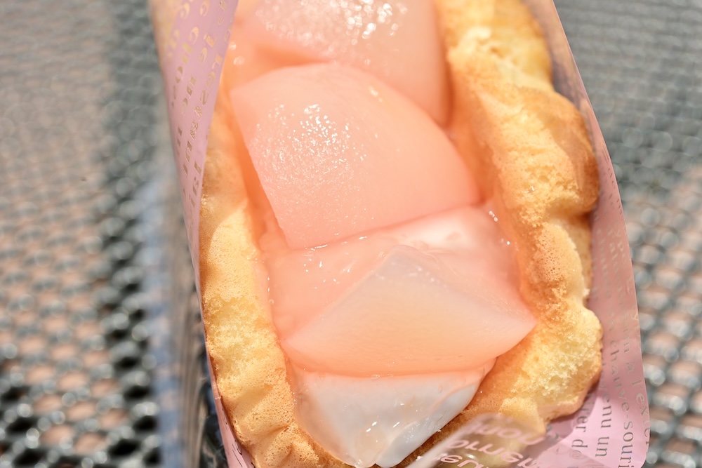 「ごろっと1/2個分!桃のオムレット」イメージ