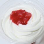 「まぜまぜスイーツ いちごミルク わらびもち入り」イメージ