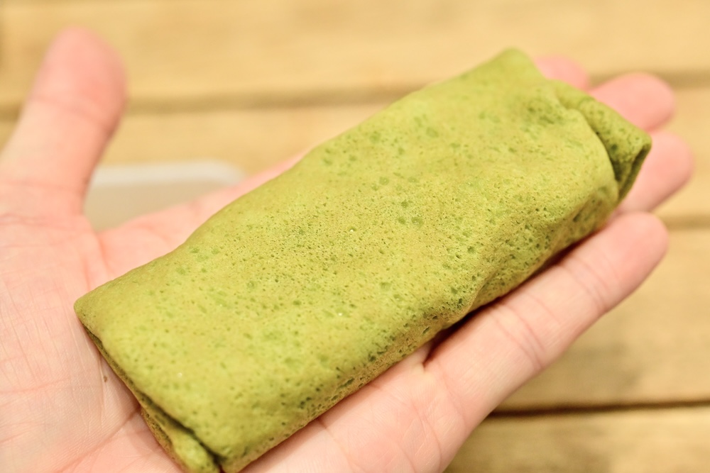 「ファミマ・ザ・クレープ 宇治抹茶」イメージ