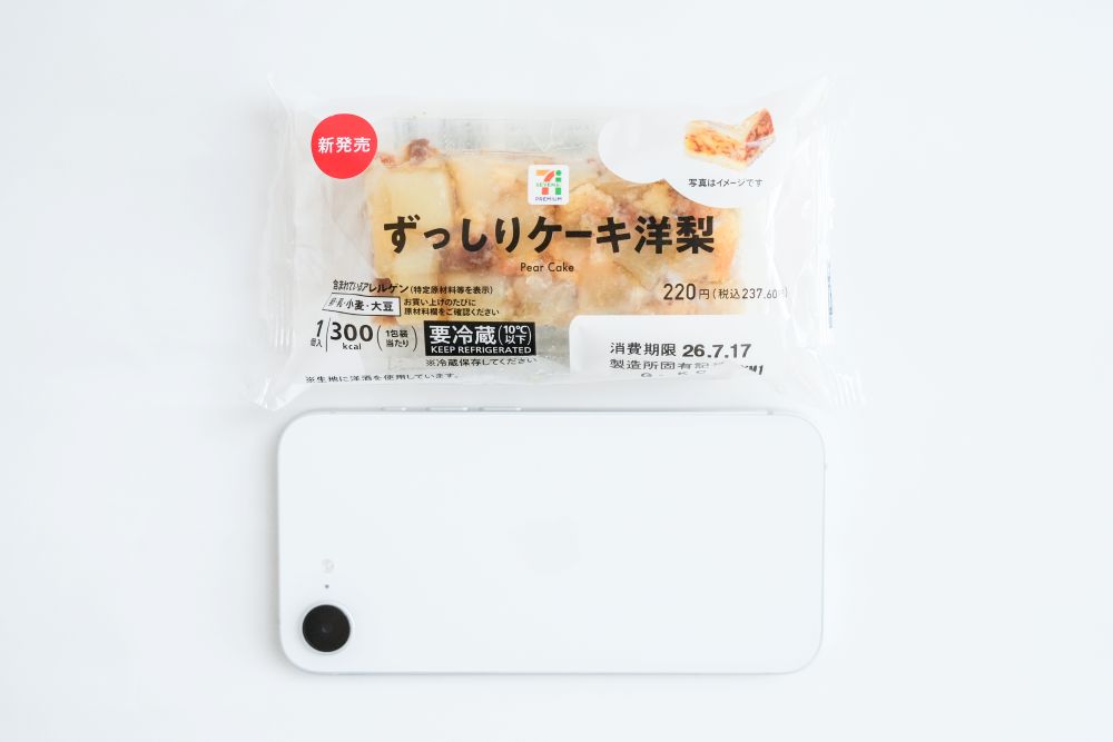 「7プレミアム ずっしりケーキ 洋梨」イメージ