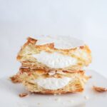 「ミルクとホワイトチョコのクイニーアマン」イメージ