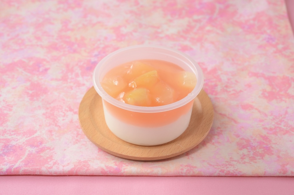 7月14日夕方頃より発売される「桃のふんわりチーズ」税込み297円
