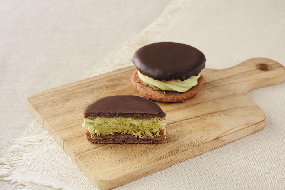 7月21日に発売される「ドバイチョコ風サンド」税込み322円