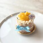 滋賀県犬上郡「Patisserie cafe Toppen」の「シャルロット・ピニャコラーダ」税込み650円