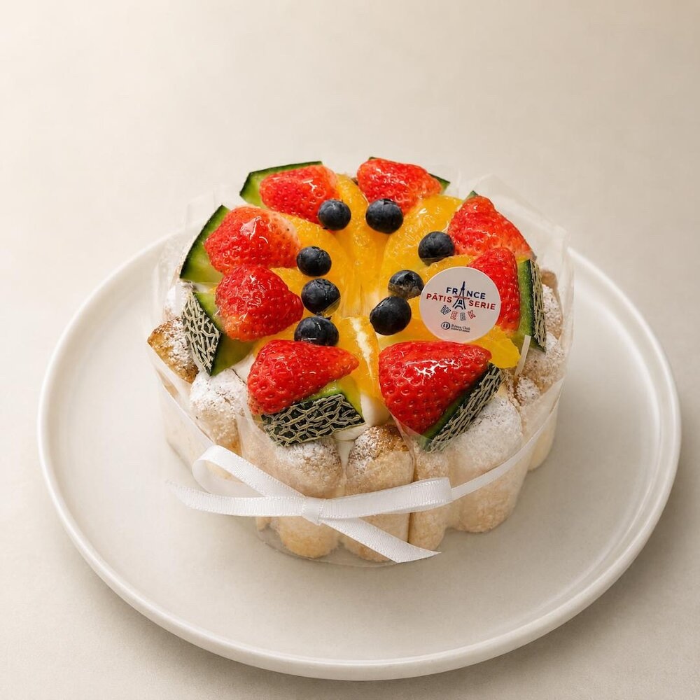 大分県大分市「しらゆき亭」の「シャルロットフリュイ」税込み590円