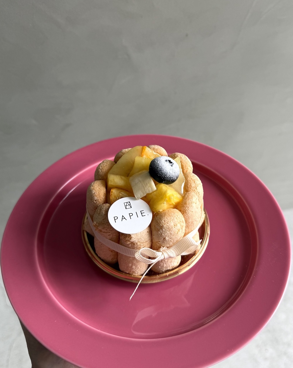 島根県益田市「PAPIE.」の「シャルロット」税込み690円