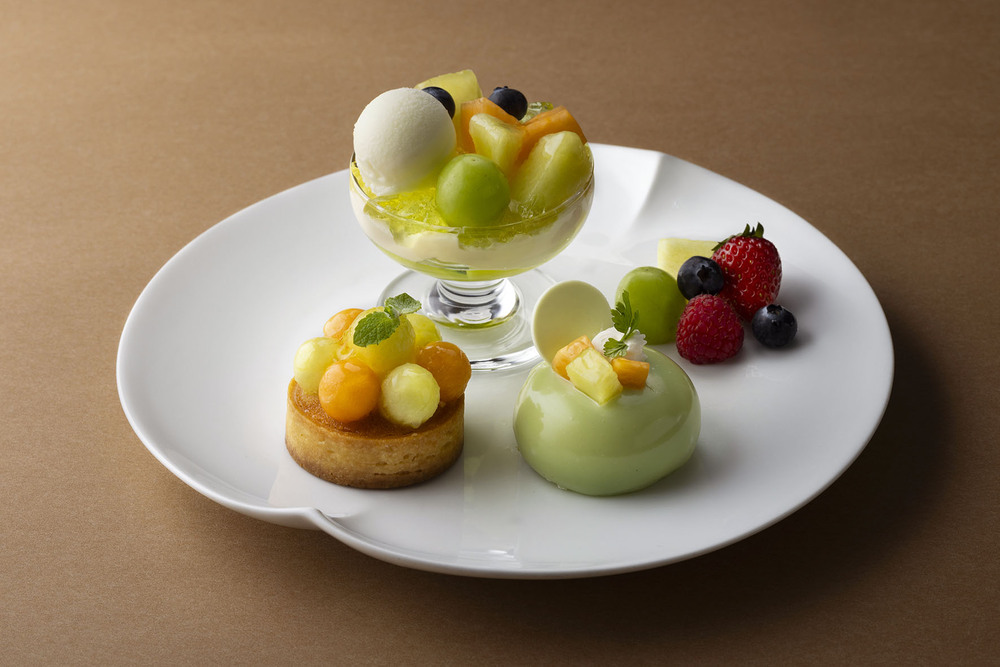 「メロンアソート」税込み3,100円～（サービス料含む）