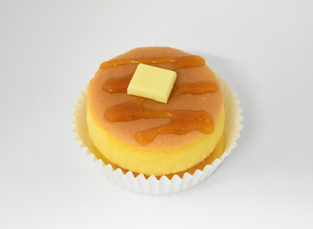 「ホットケーキ バタークリーム入り」イメージ