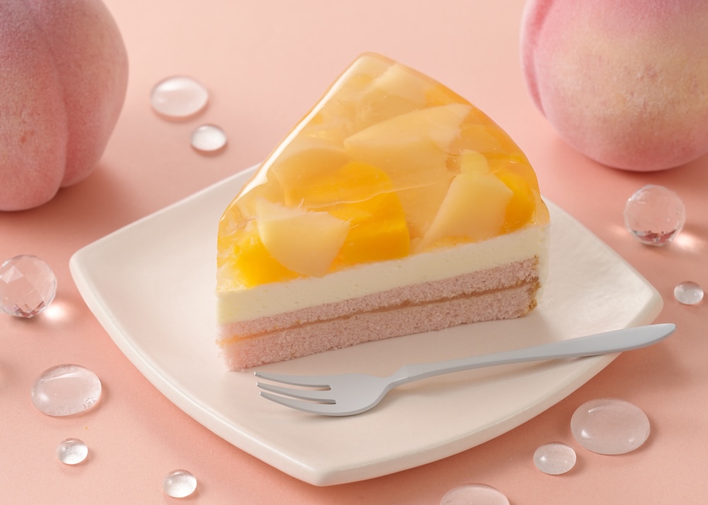 「桃涼みケーキ（白桃＆黄桃）」イメージ
