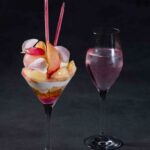 「桃」税込み2,400円(別途サービス料)。ペアリングセットは税込み3,700円(別途サービス料)