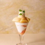 3階の「京橋千疋屋フルーツパーラー」にて販売中の「ももパフェ」税込み4,070円