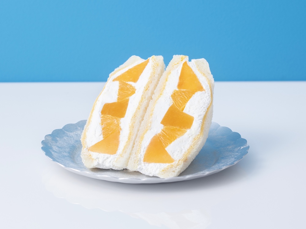 「Be! FRUITS SANDWICH」のグランスタ限定「パッションフルーツとマンゴーのサンド」1包2切入・税込み1,200円