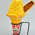「うなぎいもストア」の「うなぎいも芋モンブランソフト」イメージ