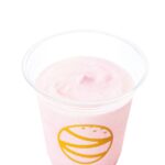 「シェーキ 白桃」Sサイズ・税込み240円〜