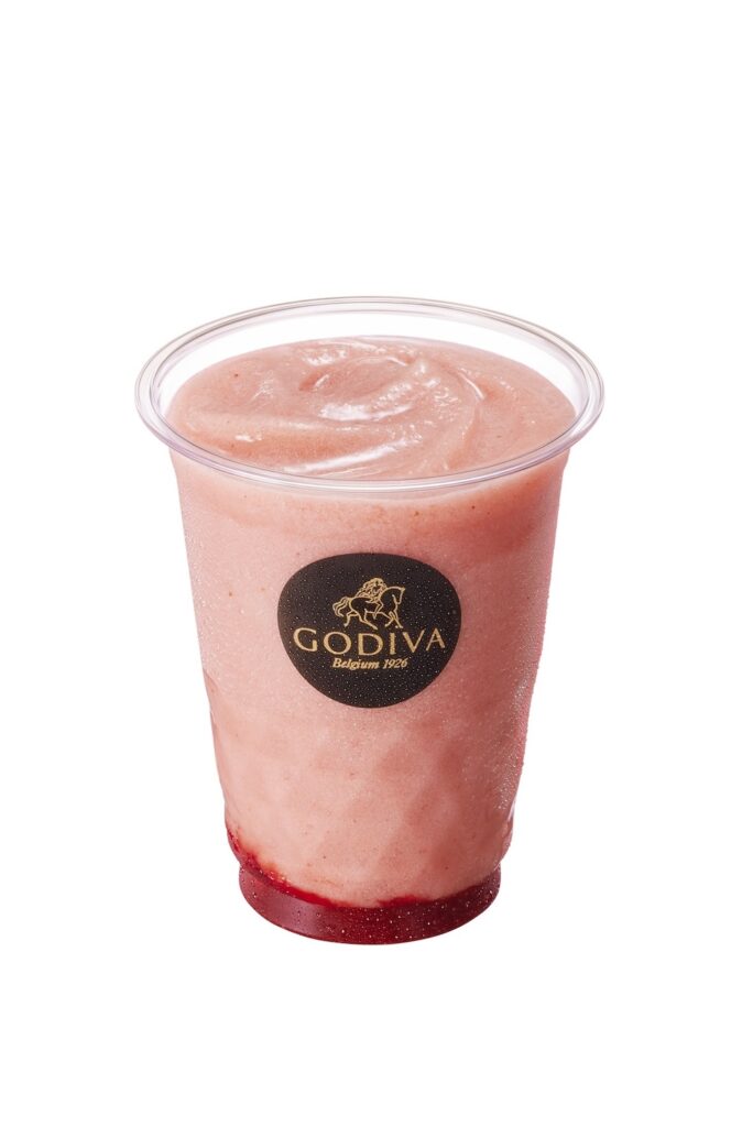 「ストロベリー カカオフルーツジュース」レギュラーサイズ・税込み745円