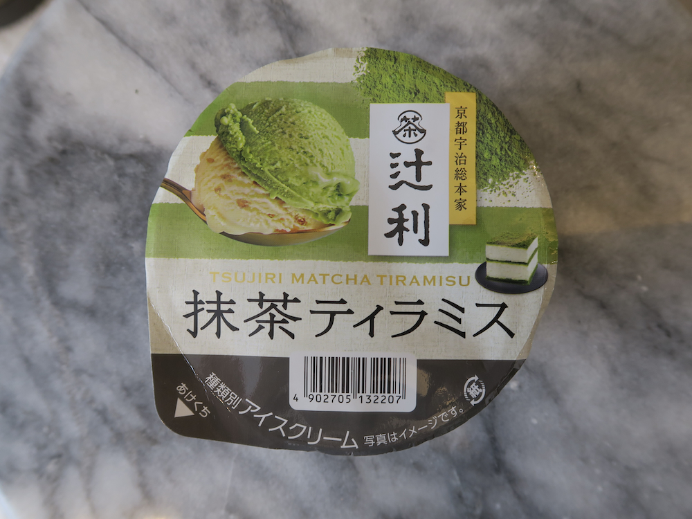 「明治 辻利 抹茶ティラミス」イメージ