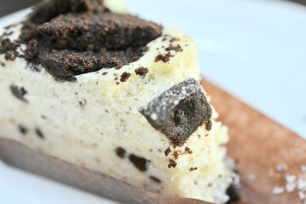 「クッキー＆クリーム チーズケーキ」イメージ