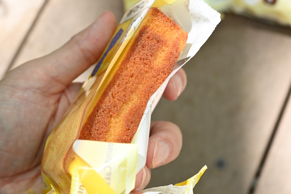 「東京ばな奈　バナナかすたあどパウンドケーキ」イメージ