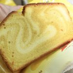「東京ばな奈　バナナかすたあどパウンドケーキ」イメージ