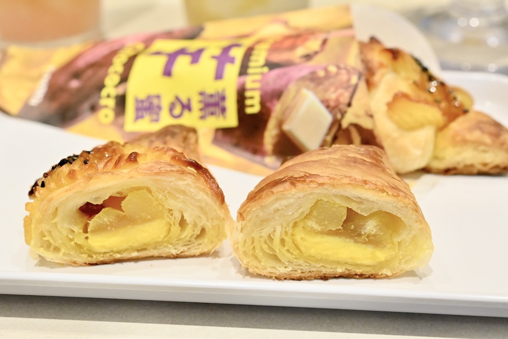 「プレミアムチョコクロ 薫る蜜『芋』」税込み390円