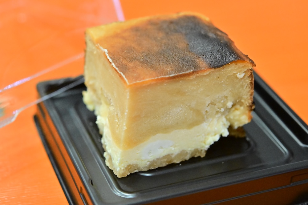 「尾張芋屋芋吉」の「やきいもチーズケーキ」税込み600円
