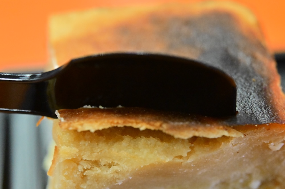 「尾張芋屋芋吉」の「やきいもチーズケーキ」税込み600円