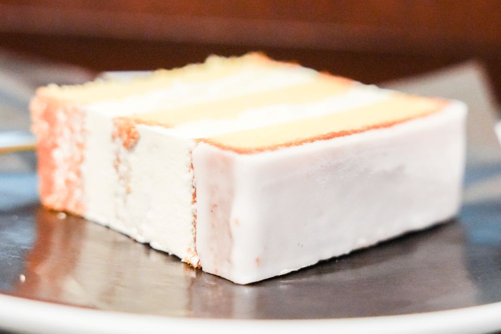 「アーモンドとバターのザントクーヘン」イメージ