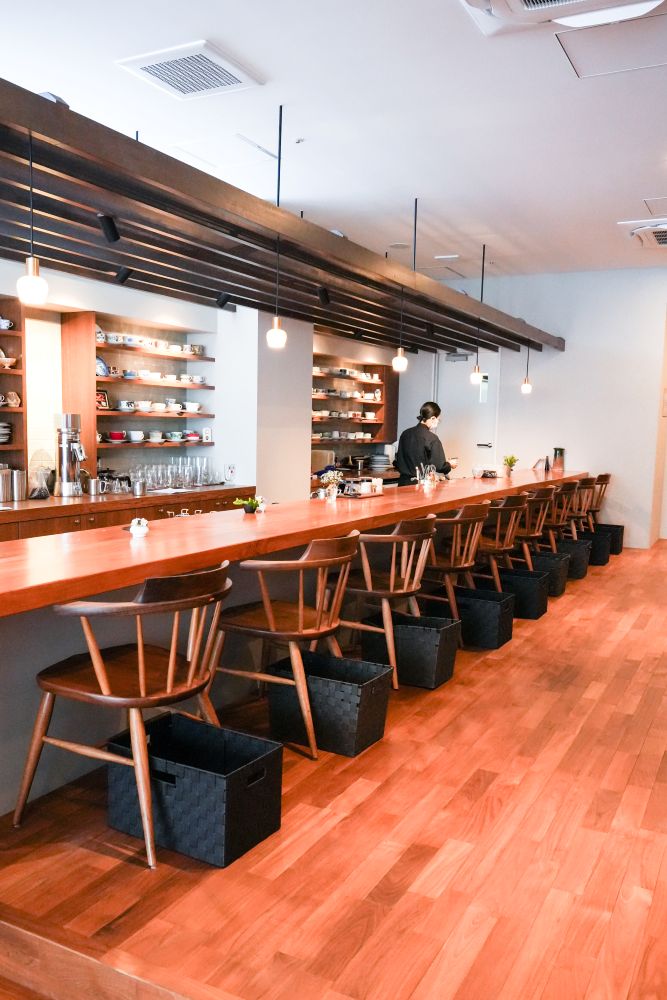 「炭火焙煎珈琲.凛 本店」1階のイメージ