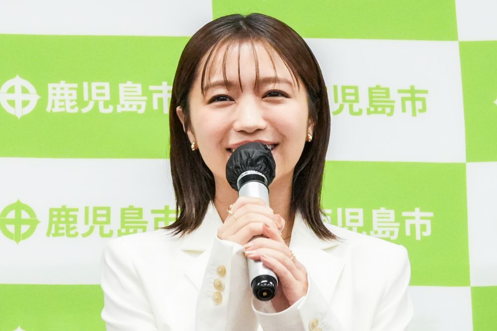 地元トークをする大原優乃さん