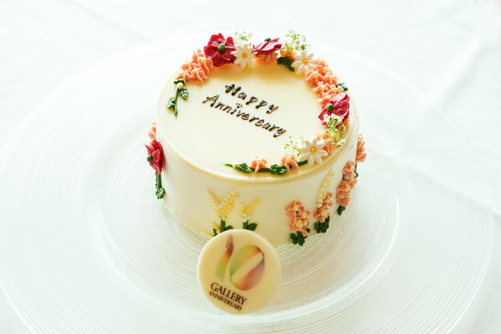 「Gallery Anniversary Stay with Steiff」アニバーサリーケーキのイメージ
